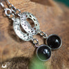Boucles d'Oreilles "Calliope" Onyx - Illustrations & Bijoux fantaisie ClairObscur Art