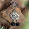 Boucles d'Oreilles "Calliope" Onyx - Illustrations & Bijoux fantaisie ClairObscur Art