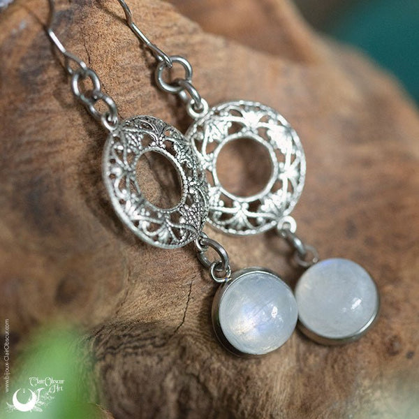 Boucles d'Oreilles "Calliope" Pierre de Lune arc - en - ciel - Illustrations & Bijoux fantaisie ClairObscur Art