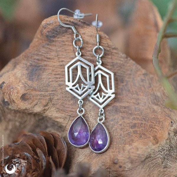 Boucles d'Oreilles "Nyssa" Améthystes facettées - Pièce unique ! - Illustrations & Bijoux fantaisie ClairObscur Art