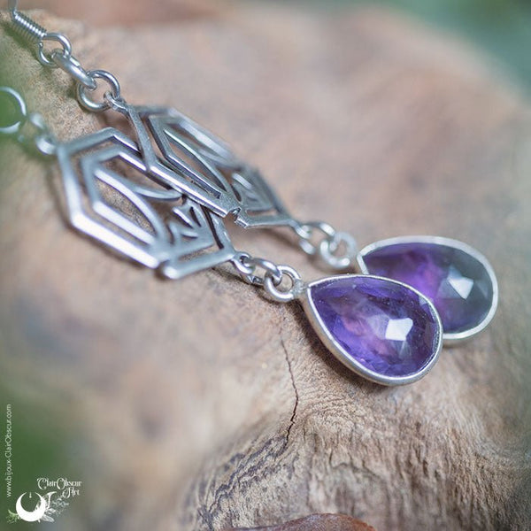 Boucles d'Oreilles "Nyssa" Améthystes facettées - Pièce unique ! - Illustrations & Bijoux fantaisie ClairObscur Art