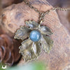 Collier "Aïna" Labradorite - Illustrations & Bijoux fantaisie ClairObscur Art