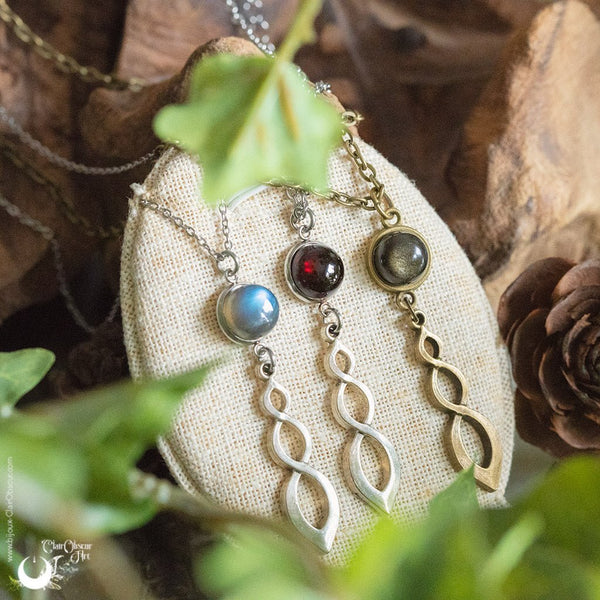 Collier "Ananta" pierre au choix - Illustrations & Bijoux fantaisie ClairObscur Art