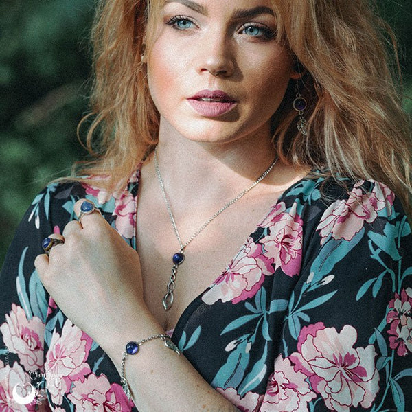 Collier "Ananta" Quartz rose - Illustrations & Bijoux fantaisie ClairObscur Art