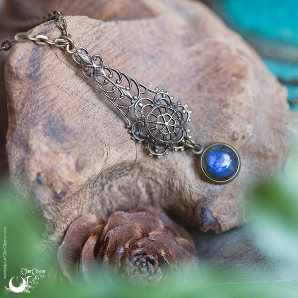 Collier "Aravëa" Labradorite - pièce unique - Illustrations & Bijoux fantaisie ClairObscur Art