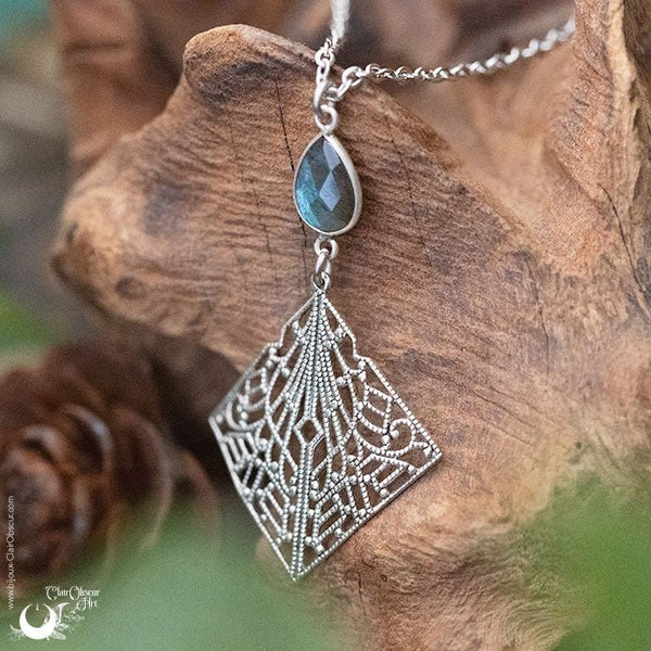 Collier "Eldora" Labradorite goutte facettée - Illustrations & Bijoux fantaisie ClairObscur Art