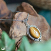 Collier "Leda" Oeil de Tigre - Illustrations & Bijoux fantaisie ClairObscur Art