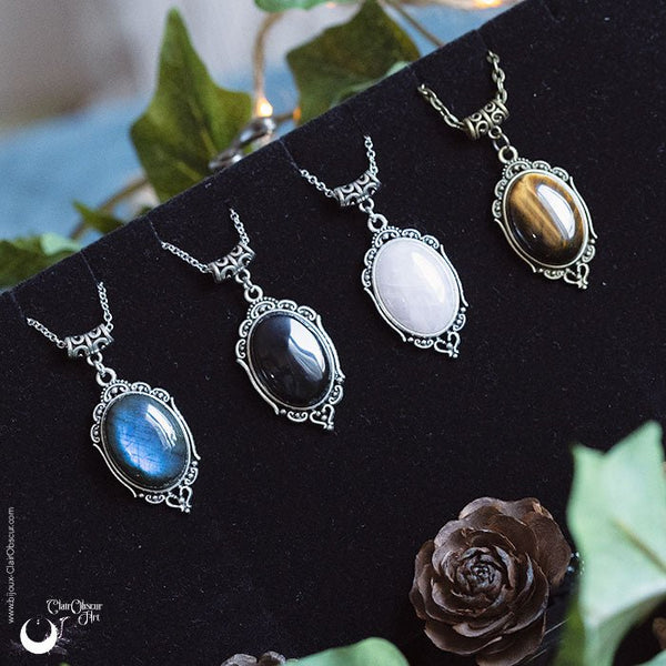 Collier "Leda" pierre au choix - Illustrations & Bijoux fantaisie ClairObscur Art