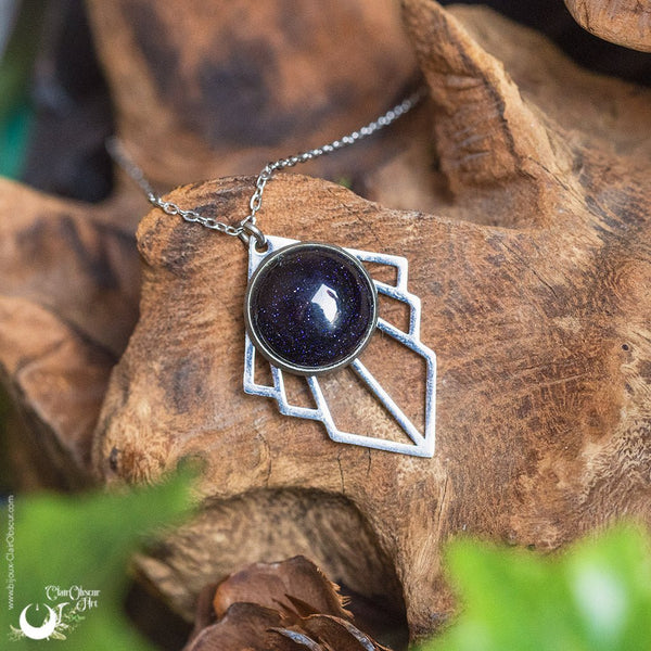 Collier "Lumia" Pierre de soleil bleue - Illustrations & Bijoux fantaisie ClairObscur Art