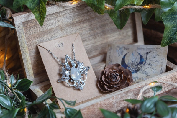 VENTE PRIVÉE D'AUTOMNE - Illustrations & Bijoux fantaisie ClairObscur Art