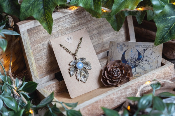 VENTE PRIVÉE D'AUTOMNE - Illustrations & Bijoux fantaisie ClairObscur Art