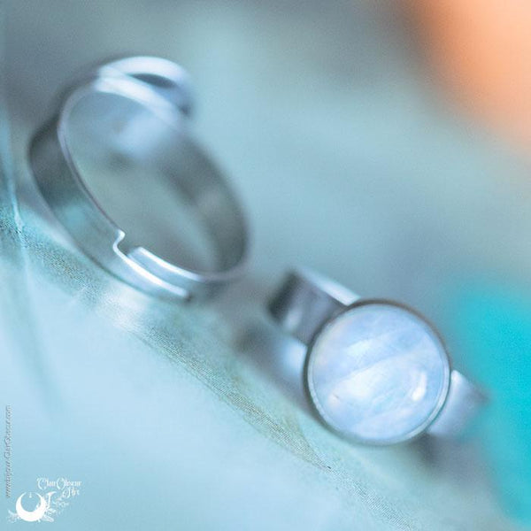 Bague "Aphéléia" pierre au choix - Illustrations & Bijoux fantaisie ClairObscur Art