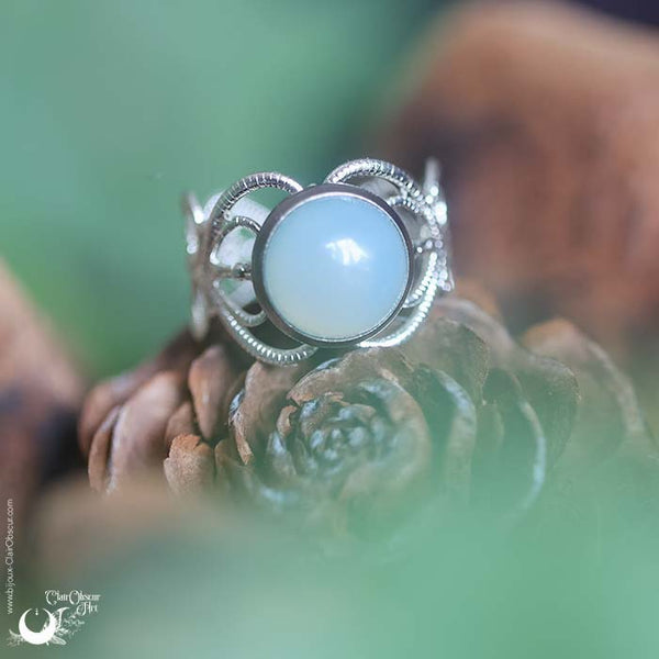 Bague elfique "Elwing" Calcédoine aqua - Lisse ou facettée, Ajustable - Illustrations & Bijoux fantaisie ClairObscur Art