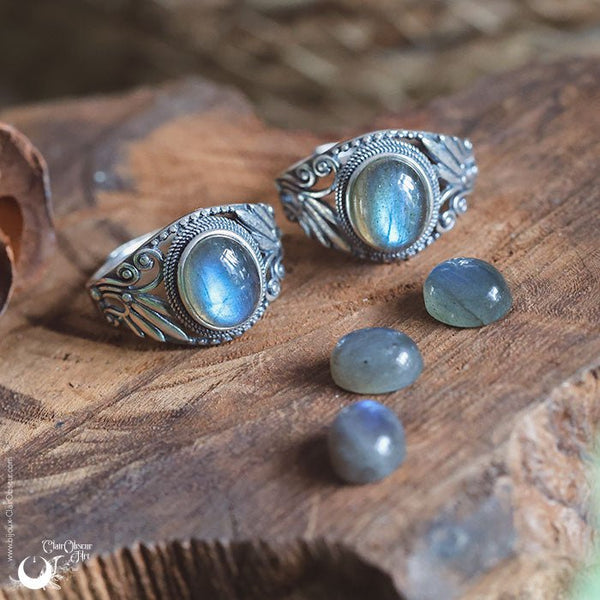 Bague "Swan" Labradorite ajustable, en Argent 925 - Illustrations & Bijoux fantaisie ClairObscur Art