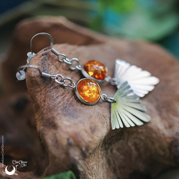 Boucles d'Oreilles Fantaisie "Glorya" Ambre de la mer Baltique - Illustrations & Bijoux fantaisie ClairObscur Art