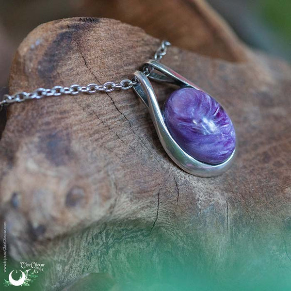 Collier "Éiréné" Charoïte en Argent 925 - Illustrations & Bijoux fantaisie ClairObscur Art