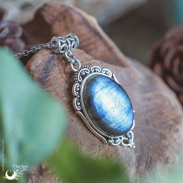 Collier "Leda" Labradorite - taille de la chaine personnalisable - Illustrations & Bijoux fantaisie ClairObscur Art