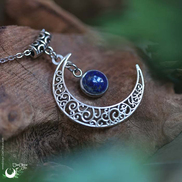 Collier "Luna" Lapis lazuli, taille de la chaine au choix - Illustrations & Bijoux fantaisie ClairObscur Art