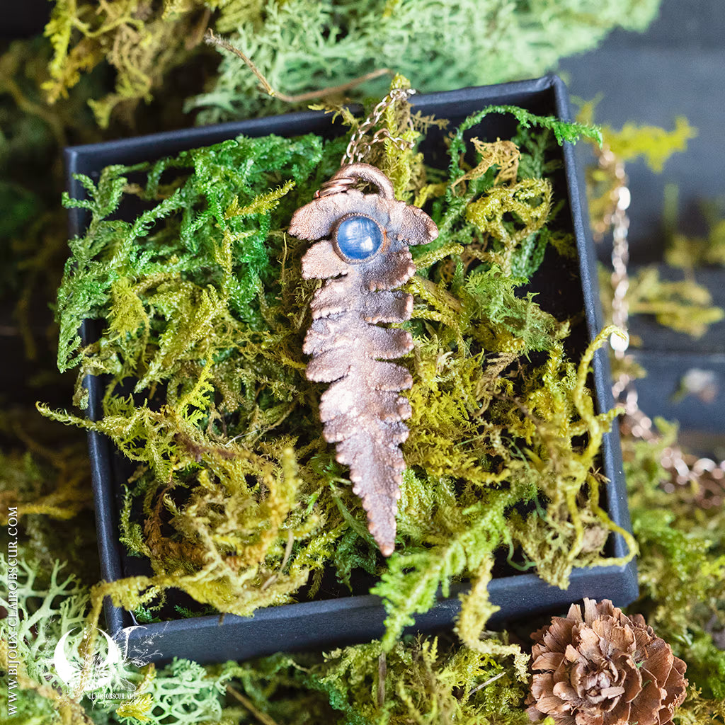 Collier Feuille de Fougère & Cyanite