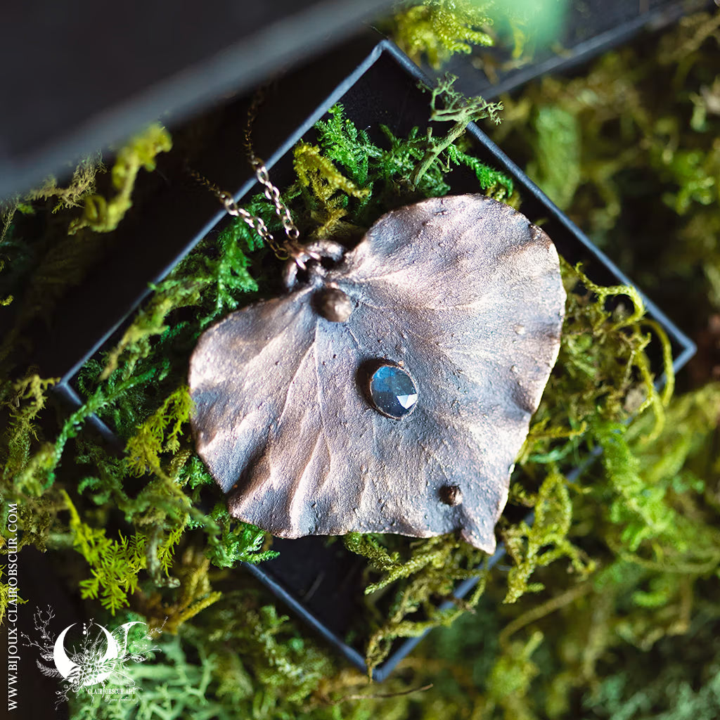 Collier Feuille de Lierre & Labradorite