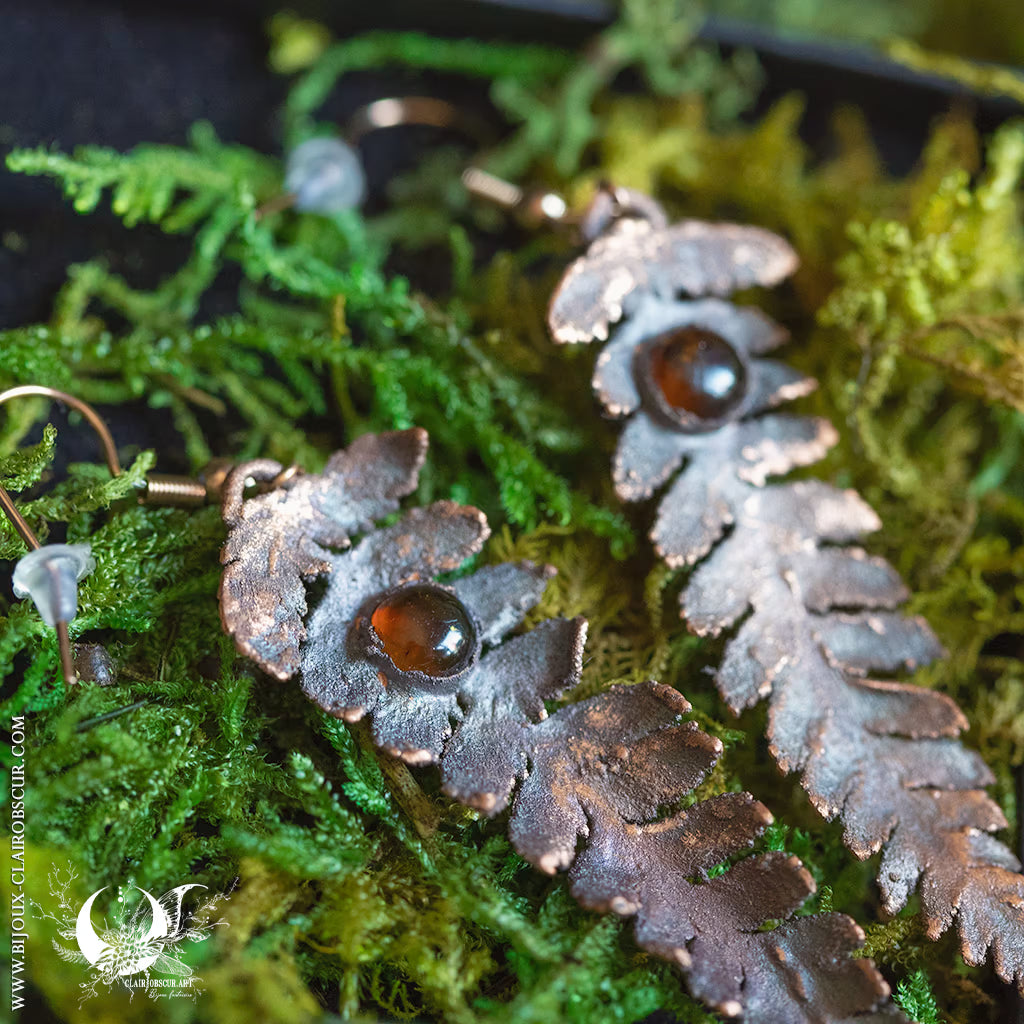 Boucles d'oreilles Feuilles de Fougère & Ambre de la mer Baltique