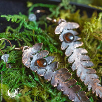 Boucles d'oreilles Feuilles de Fougère & Ambre de la mer Baltique