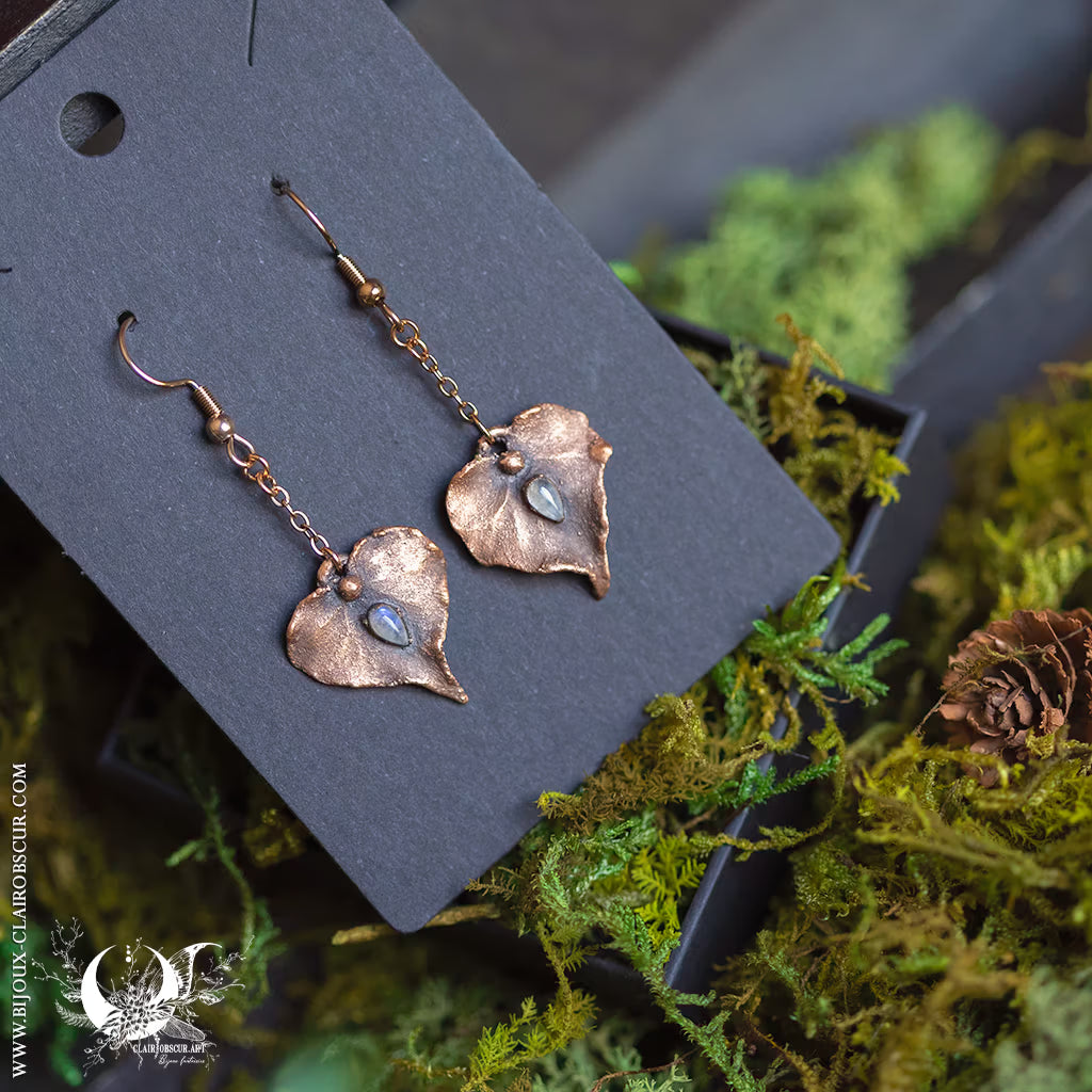 Boucles d'oreilles Feuilles de Lierre & Pierre de lune arc-en-ciel