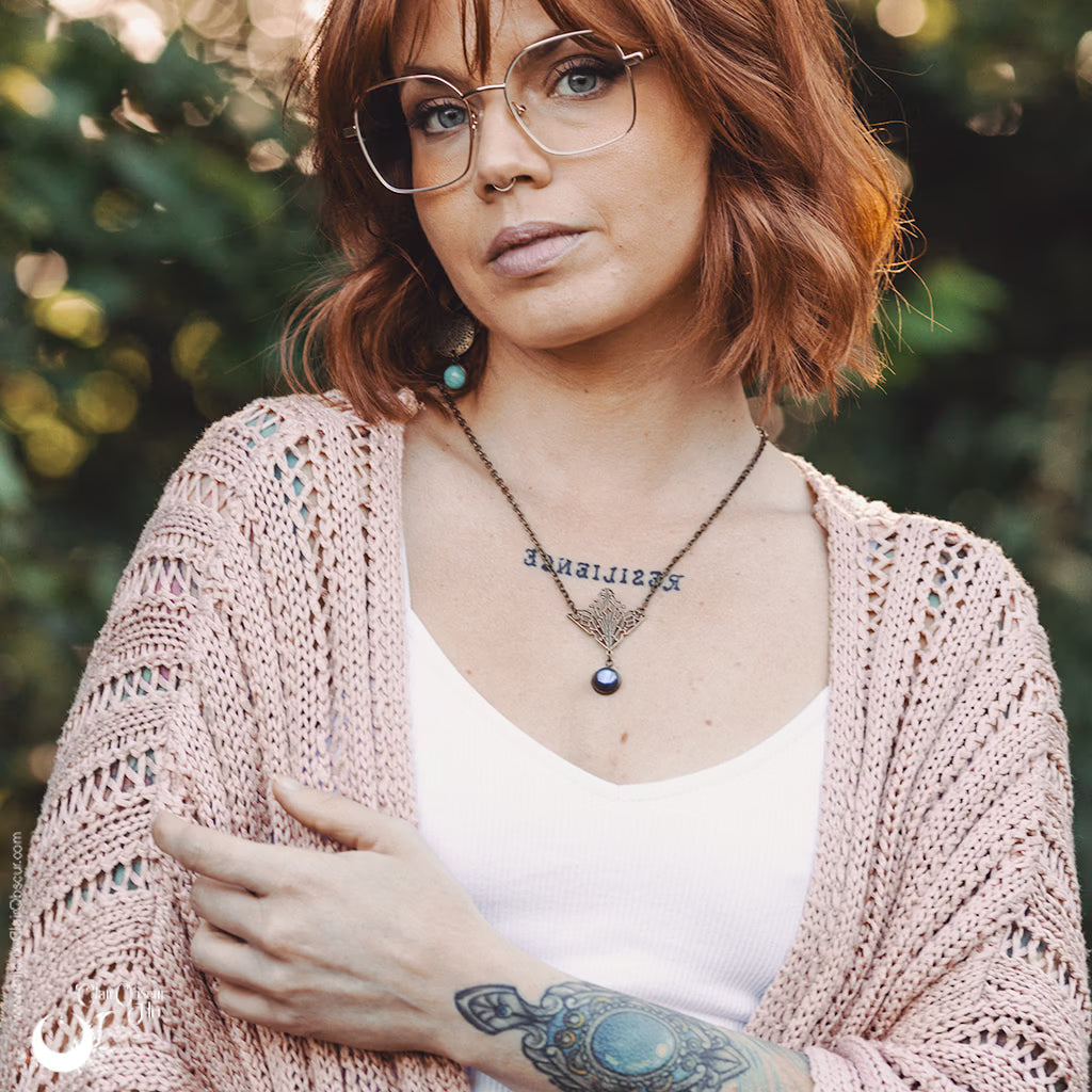 Collier "Butterfly" pierre au choix
