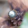 Bague Fantaisie Labradorite verte bleu - pièce unique - Illustrations & Bijoux fantaisie ClairObscur Art