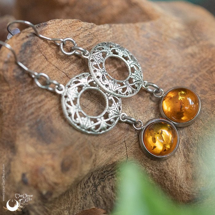Boucles d'Oreilles "Calliope" Ambre de la mer Baltique - Illustrations & Bijoux fantaisie ClairObscur Art