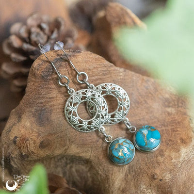 Boucles d'Oreilles "Calliope" Turquoise - Illustrations & Bijoux fantaisie ClairObscur Art