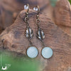 Boucles d'Oreilles "Eirian" Calcédoine aqua facettée - Illustrations & Bijoux fantaisie ClairObscur Art