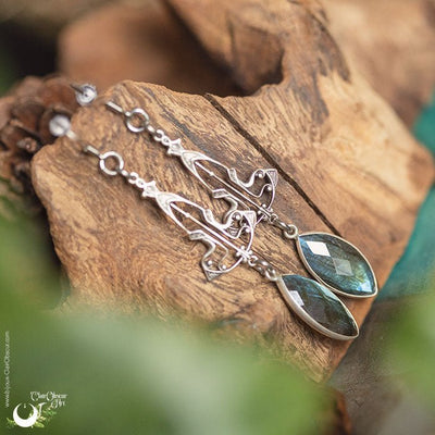 Boucles d'Oreilles "Elwen" Labradorite facettée - Pièce unique ! - Illustrations & Bijoux fantaisie ClairObscur Art