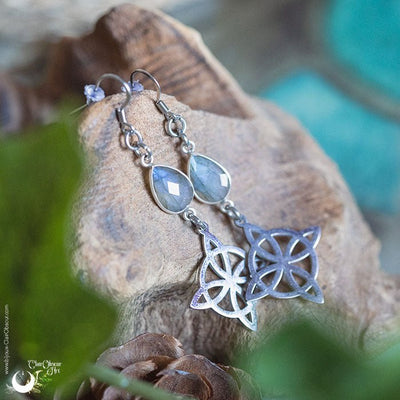 Boucles d'Oreilles "Lyra" Labradorite facettée - Pièce unique ! - Illustrations & Bijoux fantaisie ClairObscur Art