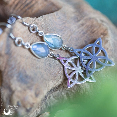 Boucles d'Oreilles "Lyra" Labradorite facettée - Pièce unique ! - Illustrations & Bijoux fantaisie ClairObscur Art