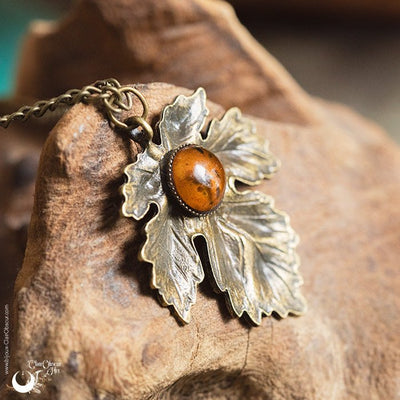 Collier "Aïna" pierre au choix - Illustrations & Bijoux fantaisie ClairObscur Art