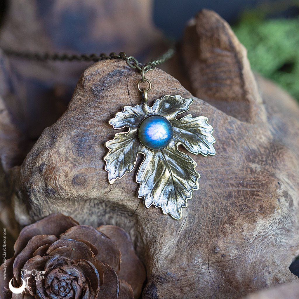 Collier "Aïna" pierre au choix - Illustrations & Bijoux fantaisie ClairObscur Art