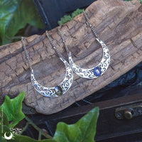 Collier "Artémis" pierre au choix - Illustrations & Bijoux fantaisie ClairObscur Art