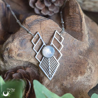 Collier "Athena" Pierre de Lune arc - en - ciel, acier inoxydable - Illustrations & Bijoux fantaisie ClairObscur Art