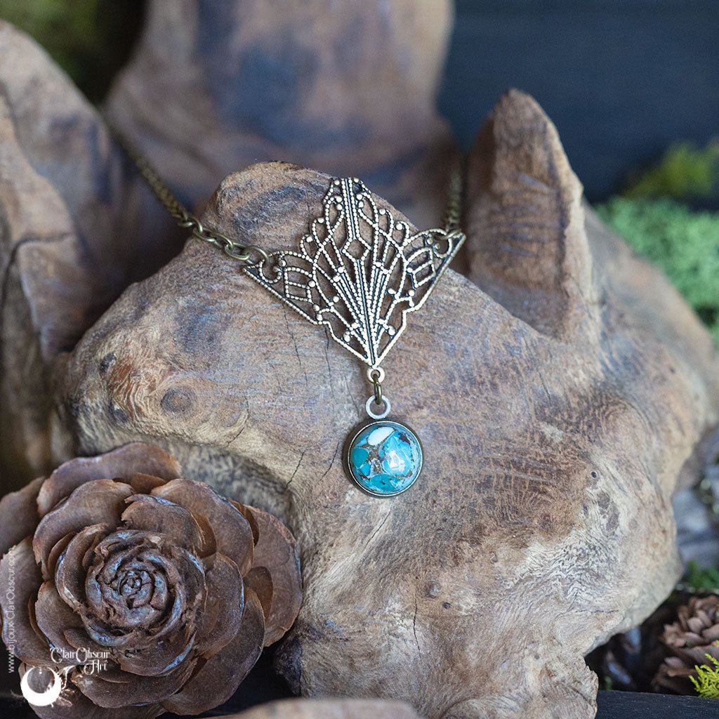 Collier "Butterfly" pierre au choix - Illustrations & Bijoux fantaisie ClairObscur Art