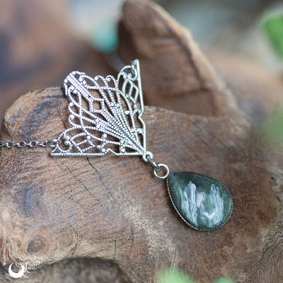 Collier "Butterfly" Séraphinite - Deux exemplaires - Illustrations & Bijoux fantaisie ClairObscur Art