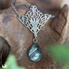 Collier "Butterfly" Séraphinite - Deux exemplaires - Illustrations & Bijoux fantaisie ClairObscur Art