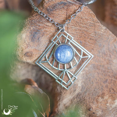 Collier "Dune" Cyanite - Illustrations & Bijoux fantaisie ClairObscur Art