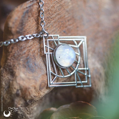 Collier "Dune" Pierre de Lune arc-en-ciel - Illustrations & Bijoux fantaisie ClairObscur Art