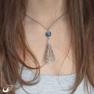 Collier "Faela" Labradorite facettée - Illustrations & Bijoux fantaisie ClairObscur Art