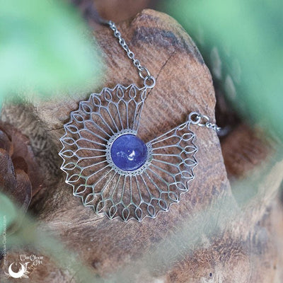 Collier fantaisie "Elendë" Tanzanite, pièce unique ! - Illustrations & Bijoux fantaisie ClairObscur Art
