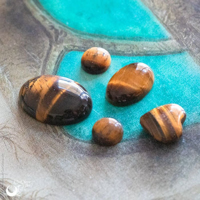 Collier Fantaisie Oeil de Tigre, pièce unique - Illustrations & Bijoux fantaisie ClairObscur Art