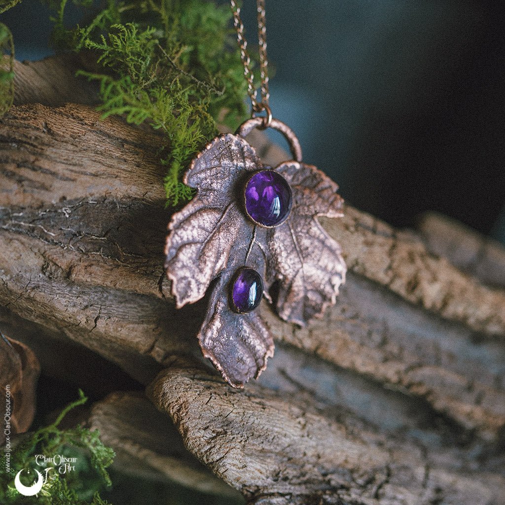 Collier Feuille de Figuier & Améthystes - Illustrations & Bijoux fantaisie ClairObscur Art