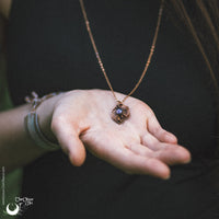 Collier Feuille de Figuier & Tanzanite - Illustrations & Bijoux fantaisie ClairObscur Art