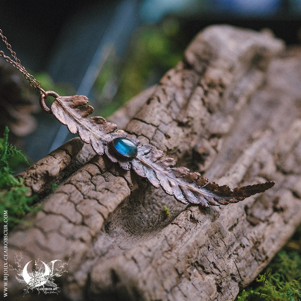 Collier Feuille de Fougère & Labradorite - Illustrations & Bijoux fantaisie ClairObscur Art